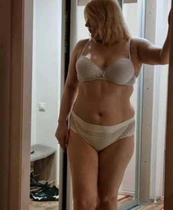 Аиша, 38